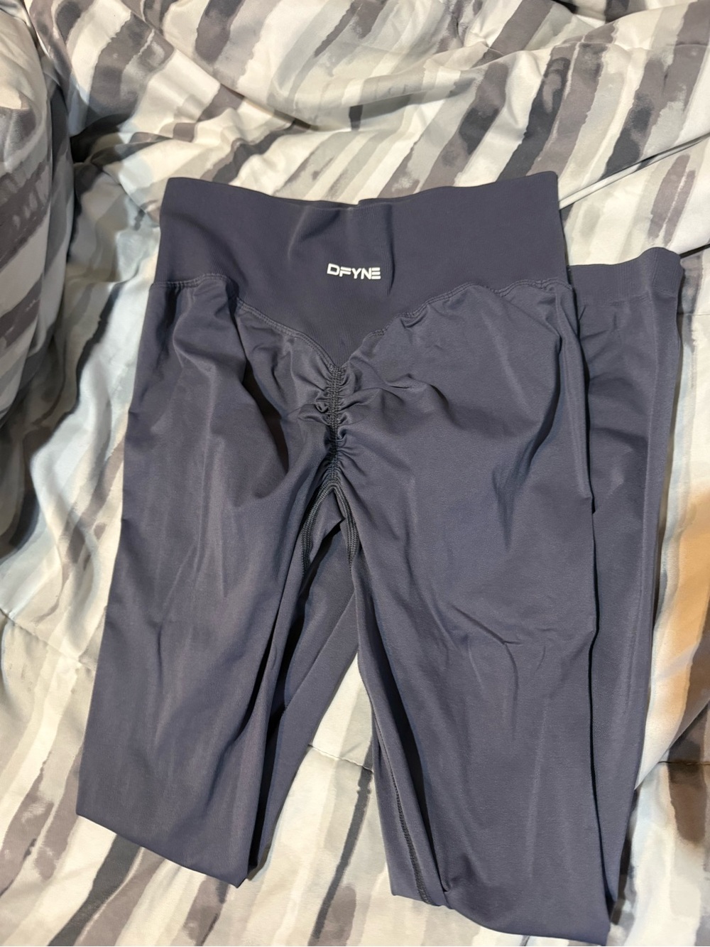 Dfyne Defy leggings